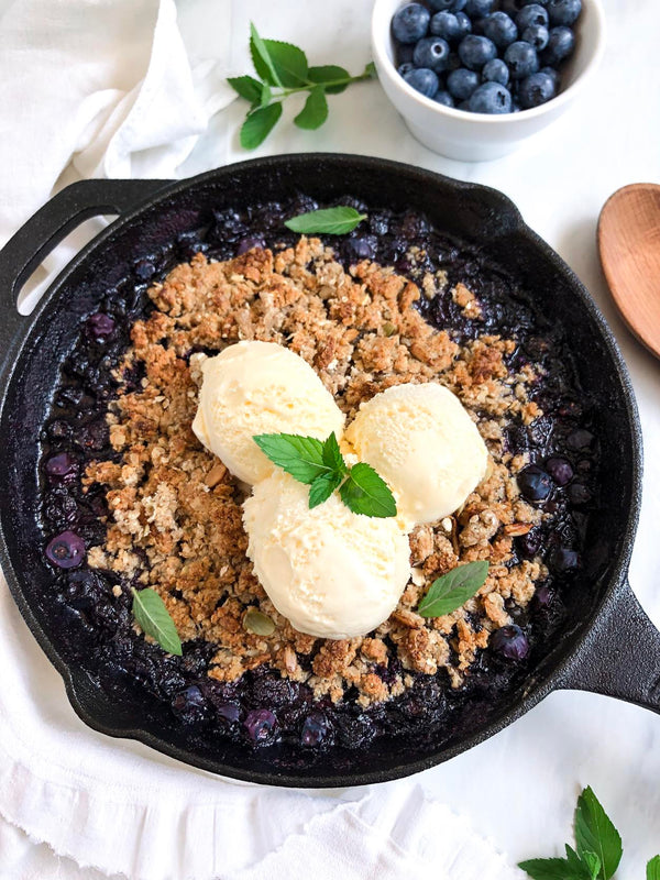 An Easy Blueberry Crumble Recipe That Contains Collagen | Vital Proteins