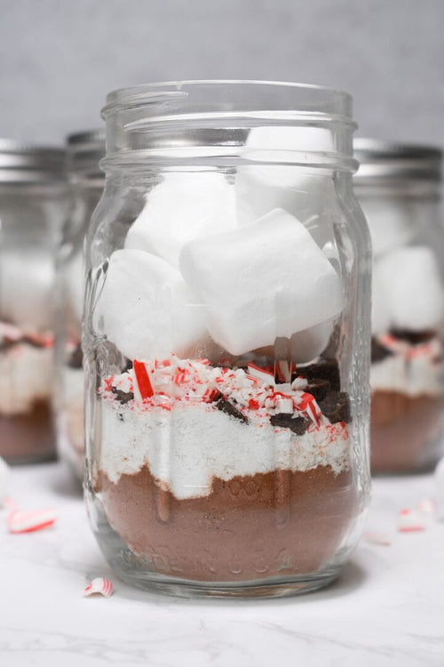 Easy Holiday Gift: This DIY Hot Cocoa Mix Kit
